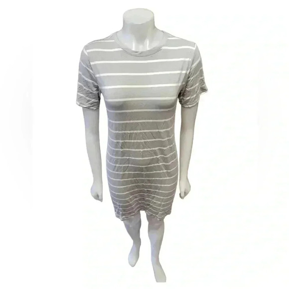 BCBGeneration Grey  White Striped Short Sleeve Mini Dress Size Small - Picture 2 of 9
